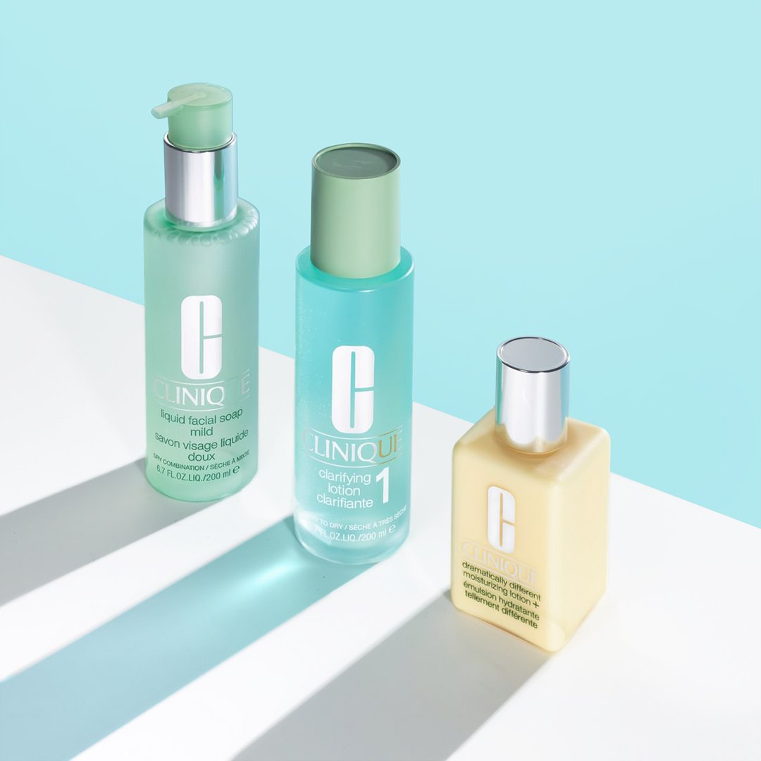 Clinique's tweet image. New year, new skin. Three simple steps. Remarkable results. #3Step clnq.co/2hERKpP