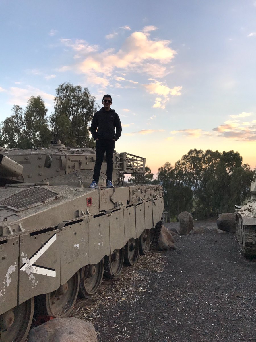 YTsuna's tweet image. A tour around the Golan Heights, including a lookout of the Syrian border! #bus429 #birthright @IsraelOutdoors