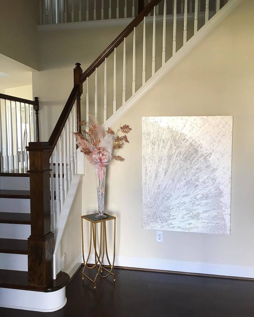 CupcakesOhMG's tweet image. My mom painted this just for our entry wall. So the place is ALLLLLLLLL gayed up now! 💕🍾✨#art #homedecorhttps://www…