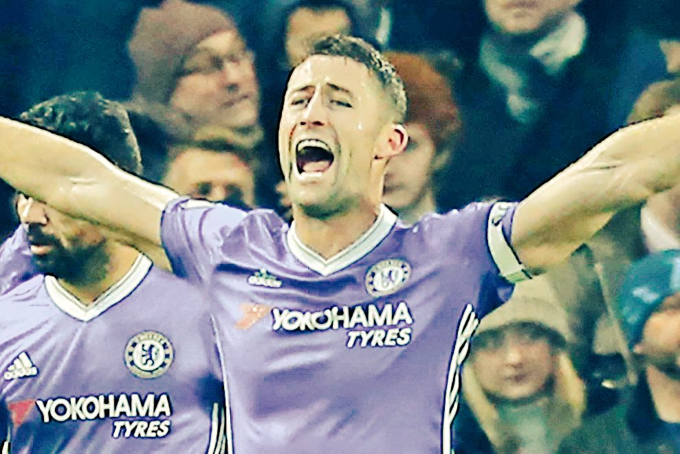 GaryJCahill's tweet image. Brilliant way to end 2016 yesterday with a great win. Let&apos;s hope 2017 is successful in every way. Happy New Year to everyone 🎉.