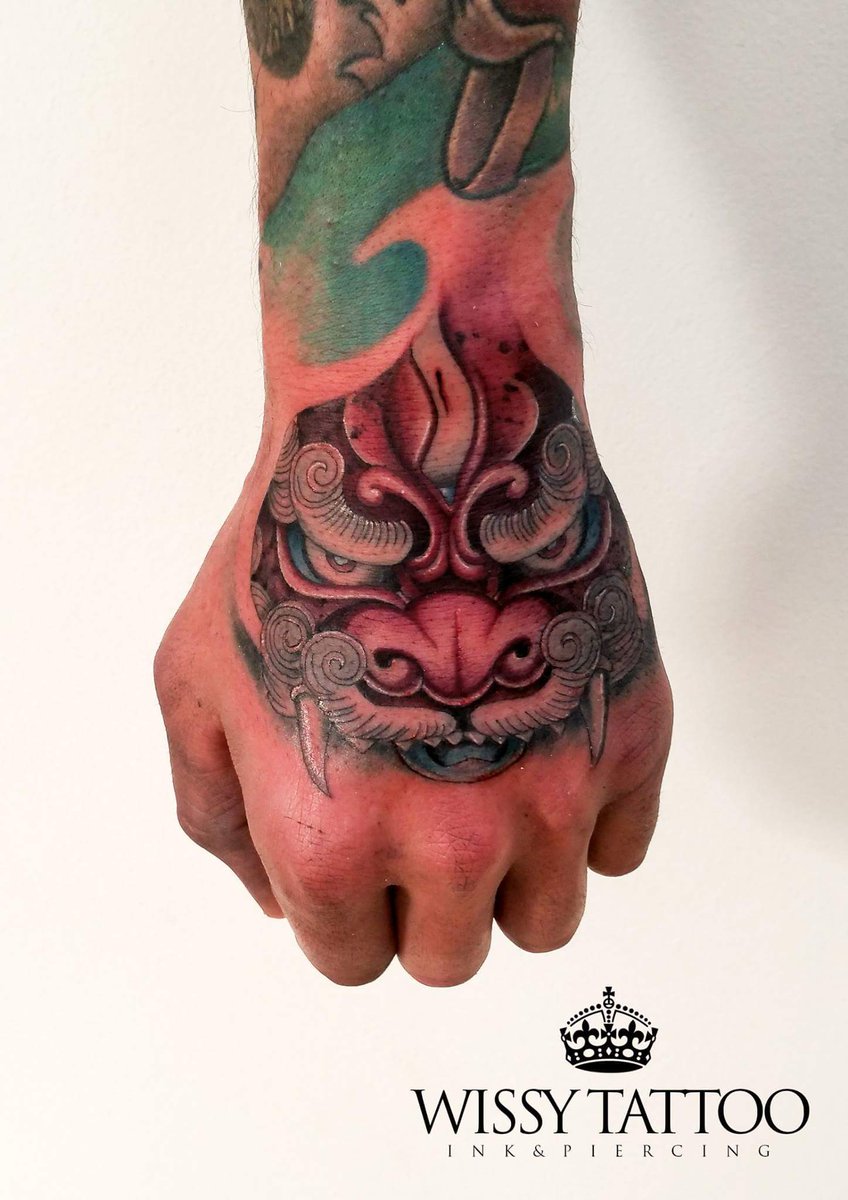 WissyTattoo's tweet photo. .#WISSYTATTOO #manulopez #sevilla #spain #tattoo #tattooed #t... #WISSYTATTOO #manulopez  https://t.co/7V8Ch1xiUk https://t.co/yRKj9i6Y93