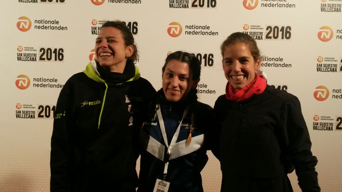 Mariajoperez92's tweet photo. Sufrí y disfruté. Por fin he vivido una #SSV2016 y espero que sea la primera de muchas. ¡A entrenar ya esas cuestas!
📷 @sportmedia_es https://t.co/vhnKigqmNL