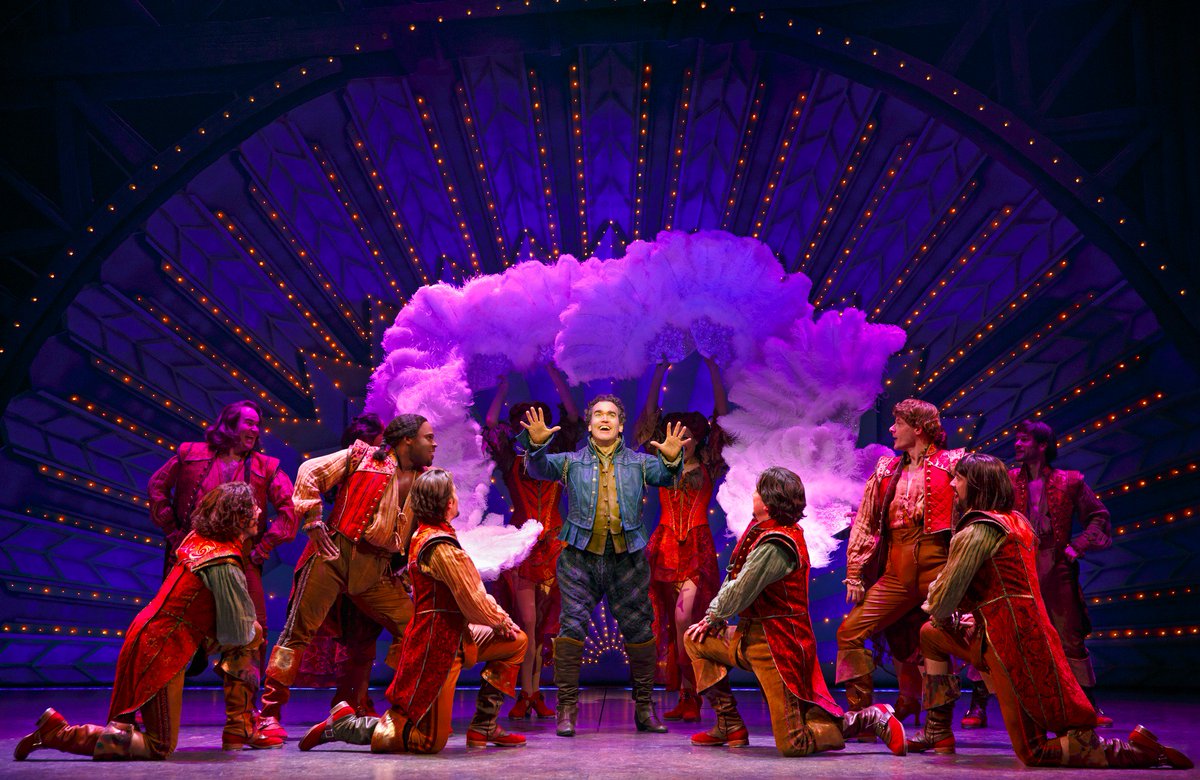 TheatricalProbs's tweet photo. Today, Something Rotten closes on Broadway 💔 https://t.co/qgsO82AS5s