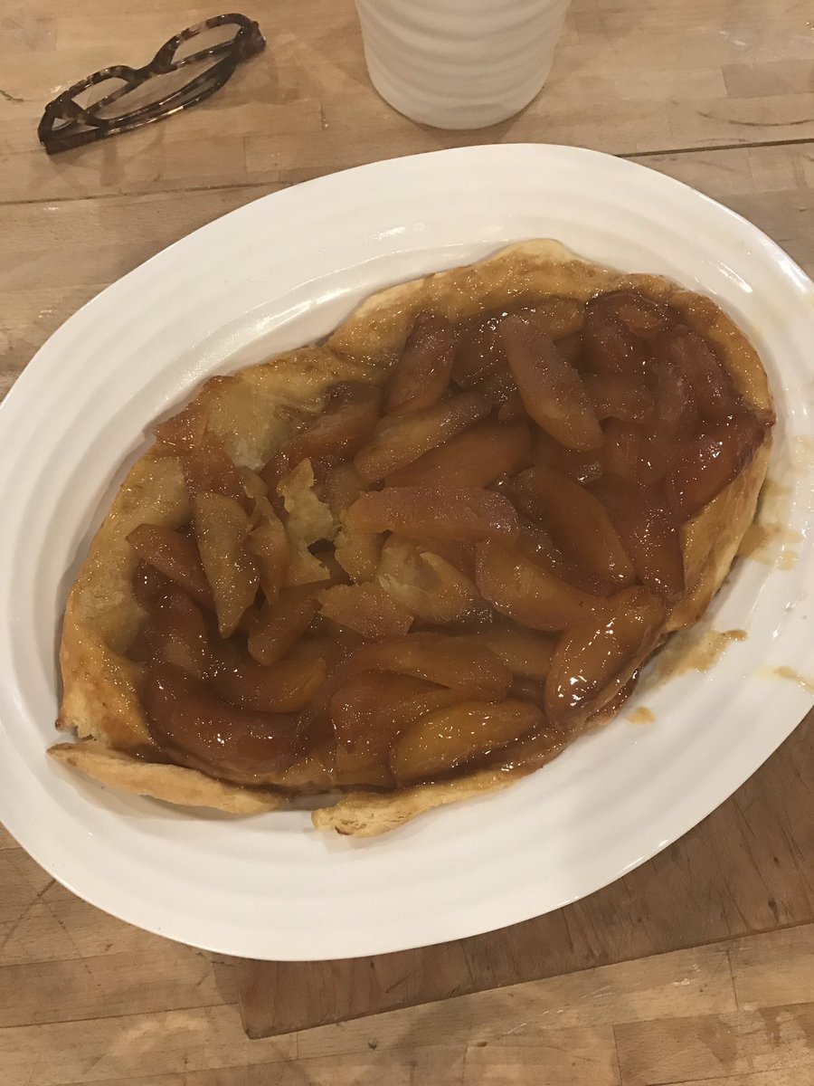 harrietmezzo's tweet photo. @johnny_stokes #backToBootcamp @fairsail needed after this Tart Tatin I cooked today! #getfit #newyear https://t.co/tIvMjnCLxO