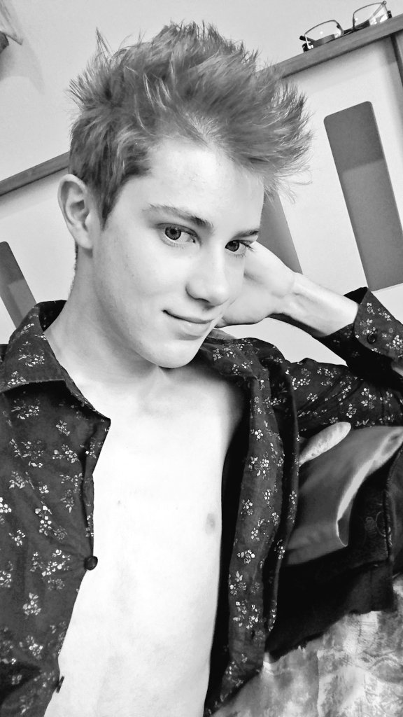 Ryan_Chameleon's tweet image. Online now, cum join me for some fun 😘