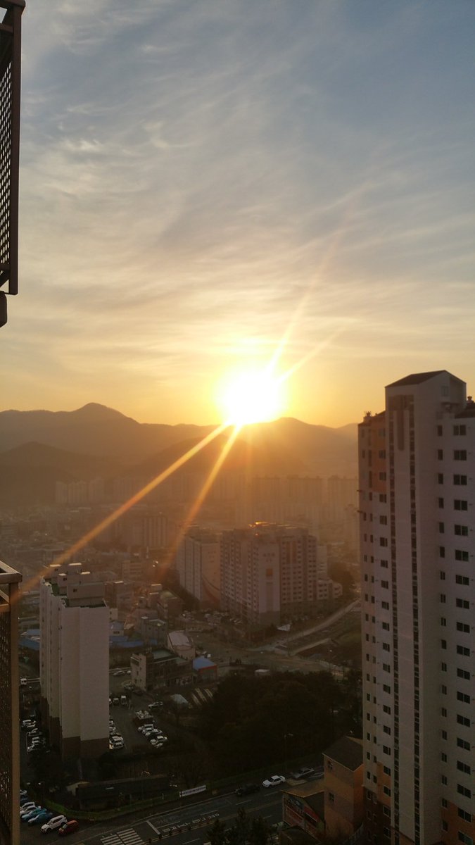 고요속의호수 (@jcb1121top) on Twitter photo 