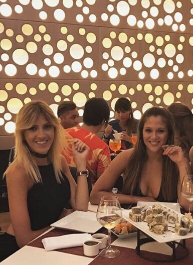 BarbiV_Fans's tweet photo. @barvelez En Uruguay! 😍 https://t.co/5VwmGLfkbA