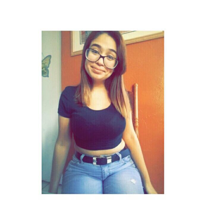 DjamesButler's tweet image. #FeatureMe #JoinMe#Liveme CATHY👑🐼: liveme.com/media/play/?vi…