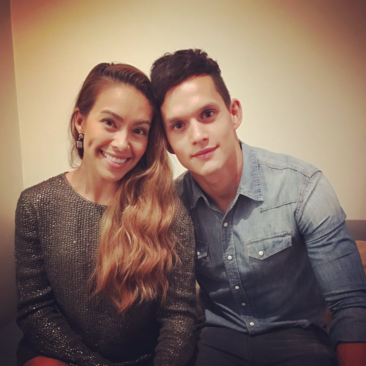 Chunuonsee16's tweet photo. Happy New Year ❤️😘 @tayastarling #amazing2016 #mt1632 https://t.co/ZKZV1JjA7Q