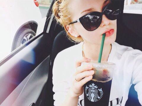 aa_kkm's tweet photo. 🌈#DisneyChannel好きな人RT
💗#R5好きな人RT
📛#画像の中に好きなのある人RT
💋💄#VoteDoveCameron
🇺🇸#海外好きな人RT 
🎸#VoteRossLynch 
🎤#洋楽好きな人RT https://t.co/0av32TvTpB