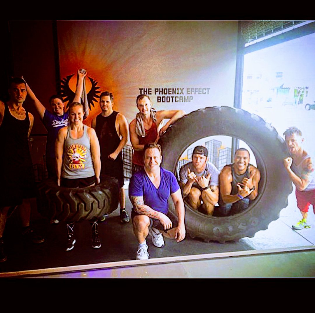 PatriciaCheeve2's tweet photo. #ThePhoenixEffect BootCamp!💪
#godsamongstmen 🏋🏅🏆
#fitness #motivate #workhard
#bootcamp #boysandgirls
@RyanHaake #ryanhaake https://t.co/yVVZklC0kq