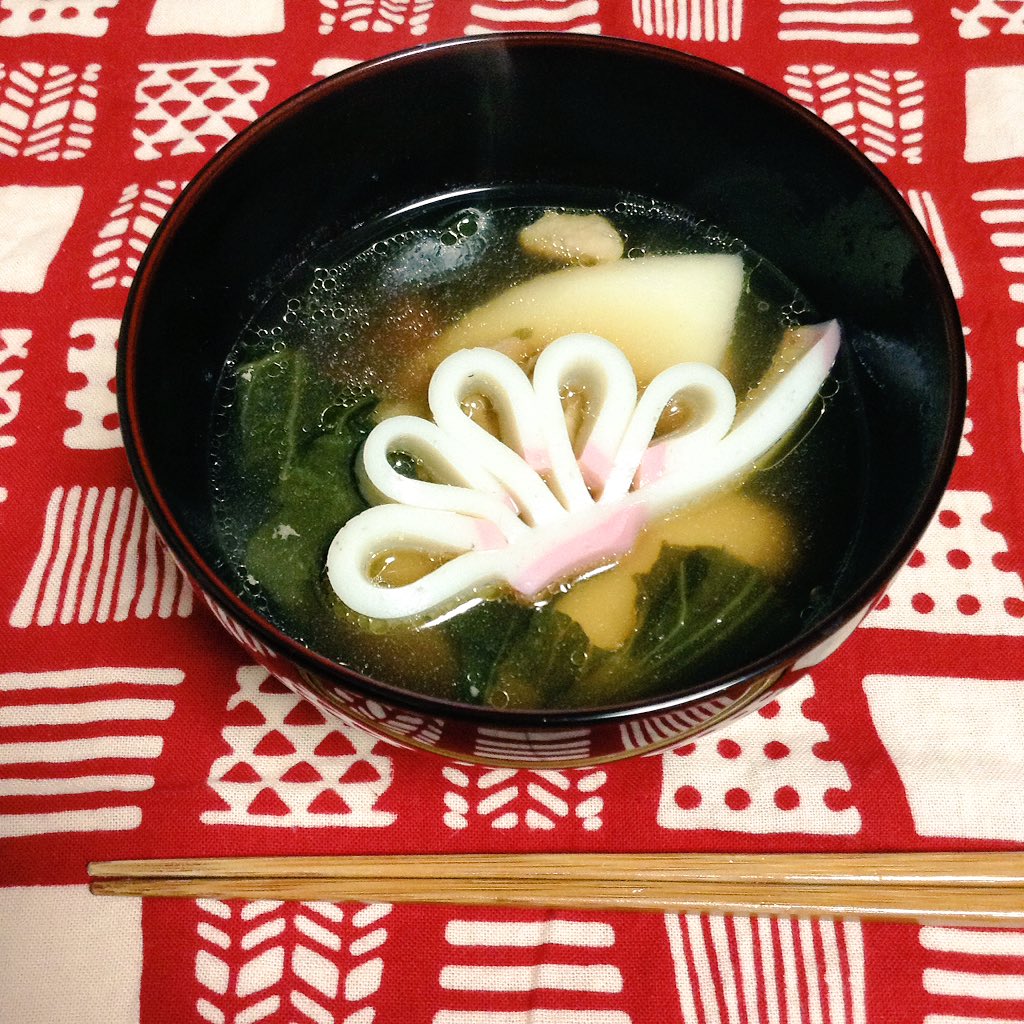 全国お雑煮mapで丸餅 角餅 すまし 味噌 もちを焼く 煮るなどの違いが面白い あんもちを入れるレア地域も Togetter 全国お雑煮mapで丸餅 角餅 すまし 味噌 もちを焼く 煮るなどの違いが面白い あんもちを入れるレア地域も Togetter