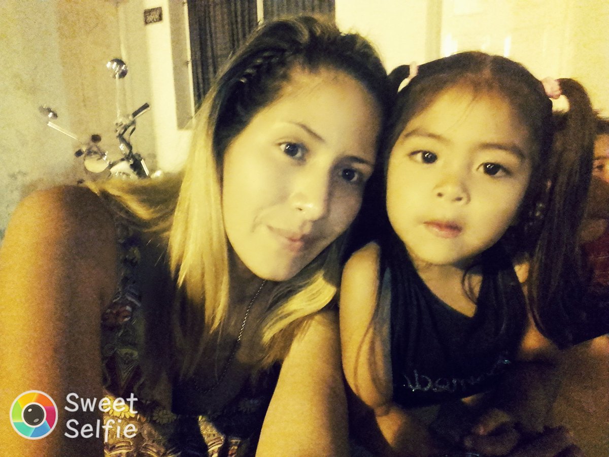 Daniela_Gomezok's tweet photo. #Selfie #reconquista https://t.co/uIAv6n9kAN
