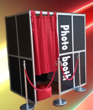 starhire_oz's tweet photo. Be your own boss in 2017 with your own Photo Booth business! https://t.co/GV9KRinPqt https://t.co/Vsi3tuDpJ7