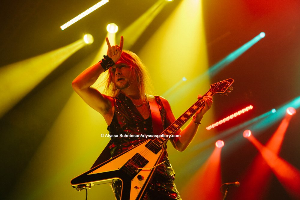Happy Birthday to Richie Faulkner! 
