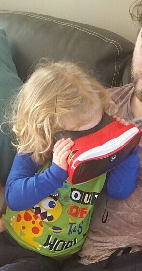 RachelJ730's tweet image. Has anyone else tried out the @Mattel VR View-Master! My daughter got it for XMas and we cannot stop playing with it! So cool!