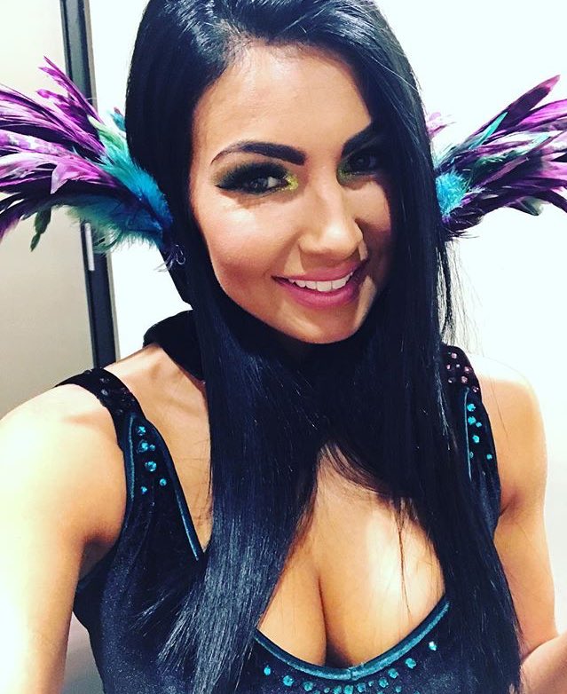 OfIIconicStatus's tweet image. 