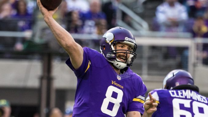 Vikings_FZ's tweet photo. #NFL Bradford closing in on NFL record #Vikings https://t.co/NiThyiWhiI https://t.co/Io4nsOFDWk
