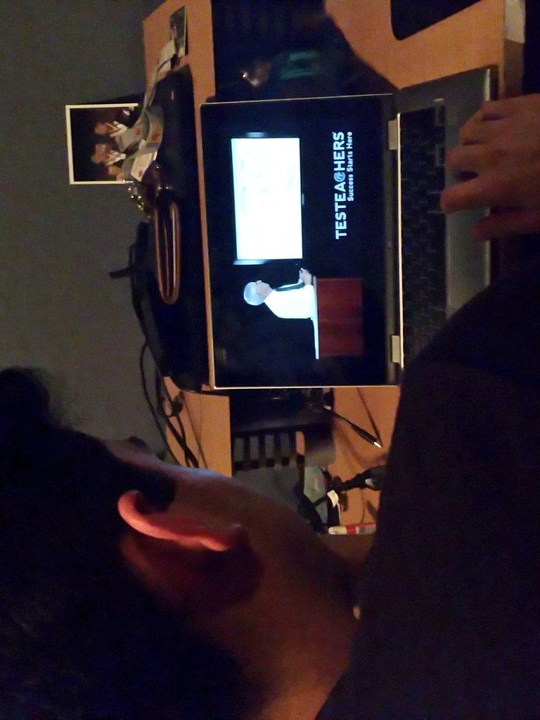 FinancingDaniel's tweet image. Study Study Study! That license isn't going to earn itself.