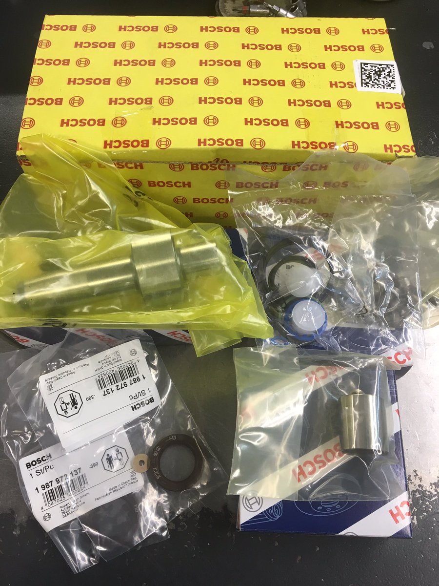DIESELINJECCIO's tweet photo. First Bosch CP4 spare part delivered!! #BoschDieselCenter #QualityScan #DieselSpecialists #DieselInjeccio https://t.co/vzmzgS2DaP