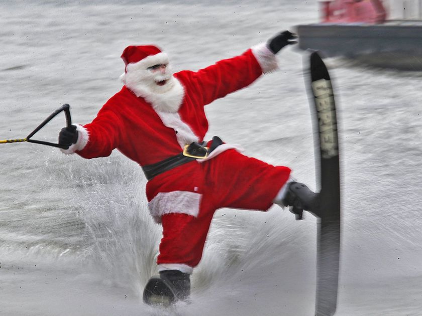 Skipping the sled, Santa water skis for charity stltoday.com/news/local/met…
