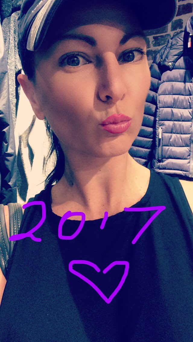CinemaModels's tweet photo. #happy2017 @CinemaModels #agents #models #BossIsBackEvent https://t.co/TFmbUhKlvH