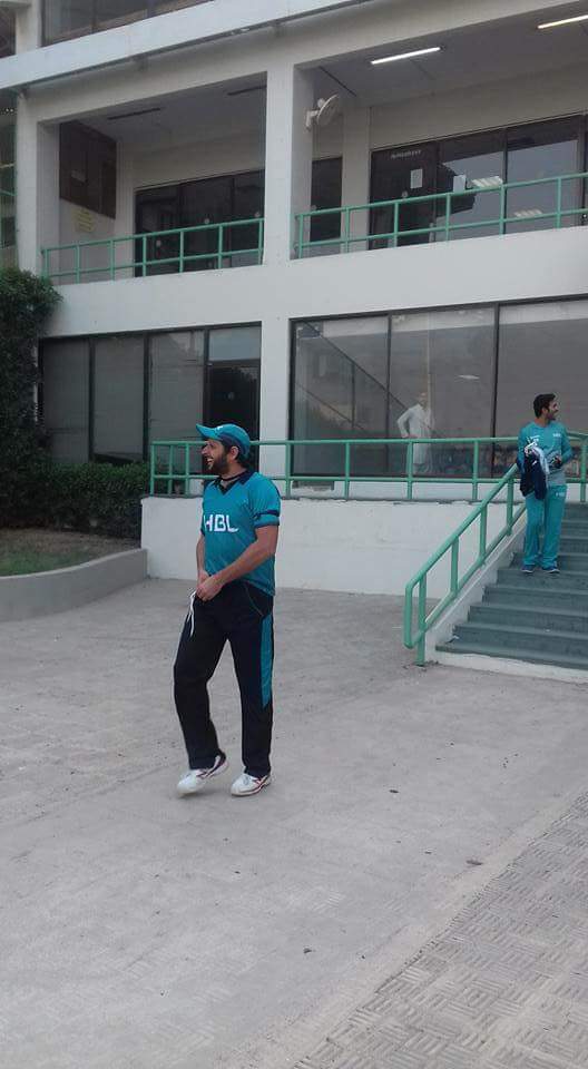 shahzaibshazi10's tweet photo. Good Luck @SAfridiOfficial for today's Match !
Playing with @iamAhmadshahzad 
#OneDay_Cup https://t.co/QjcbTCbonC