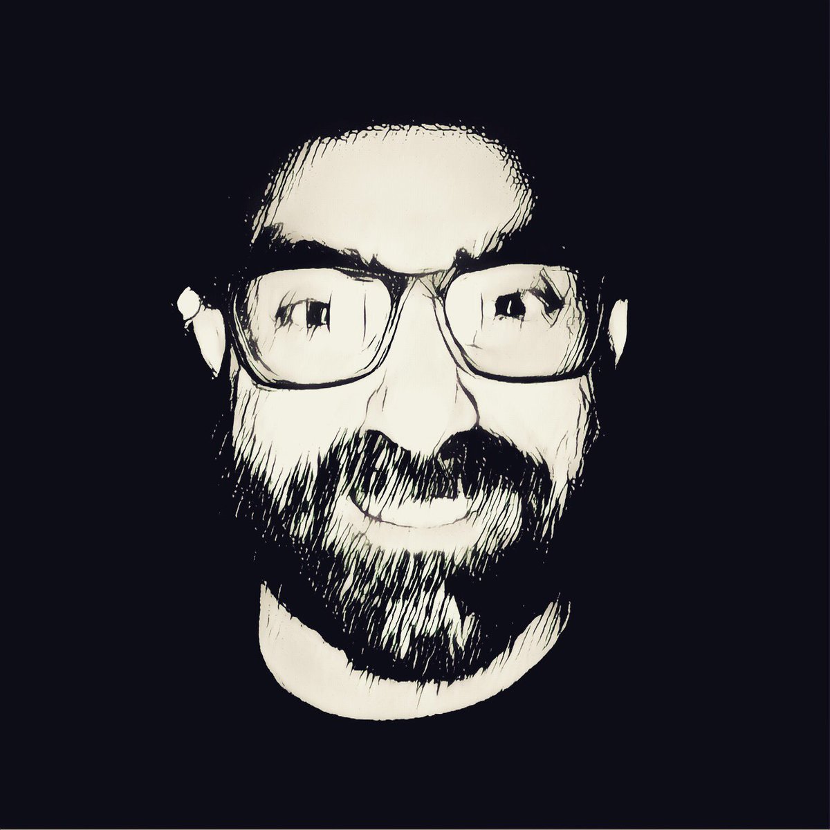 LENSCREATION's tweet image. Happy New Year 2017 first selfie of the day I will now take more Instagram pictures and videos and when my drone comes in be ready!! Hahahah