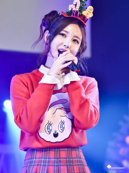 Vliveofficial tweet picture