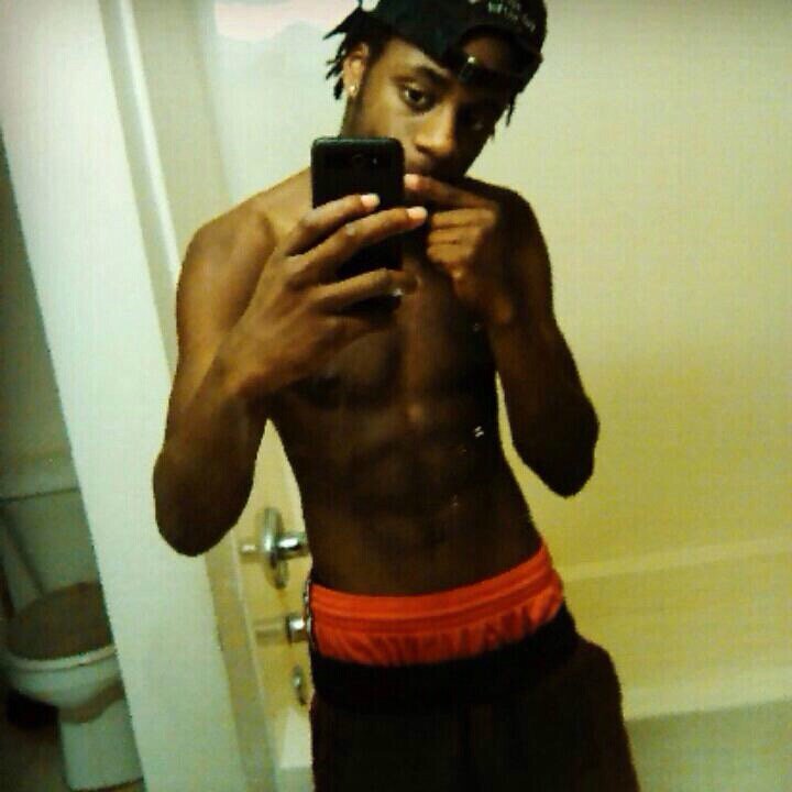 😍😍😍lol#Liveme I put the haters out: liveme.com/media/play/?vi…
