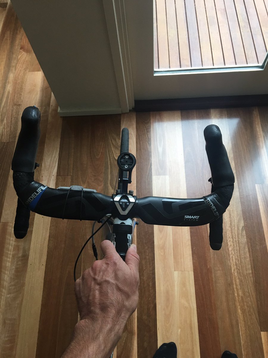 tkmcandyman's tweet photo. @Qantas so I flew back today from Hobart on the 1545 flight to Melbourne. And look at my handlebars!!! https://t.co/H6H2YcBO8Q