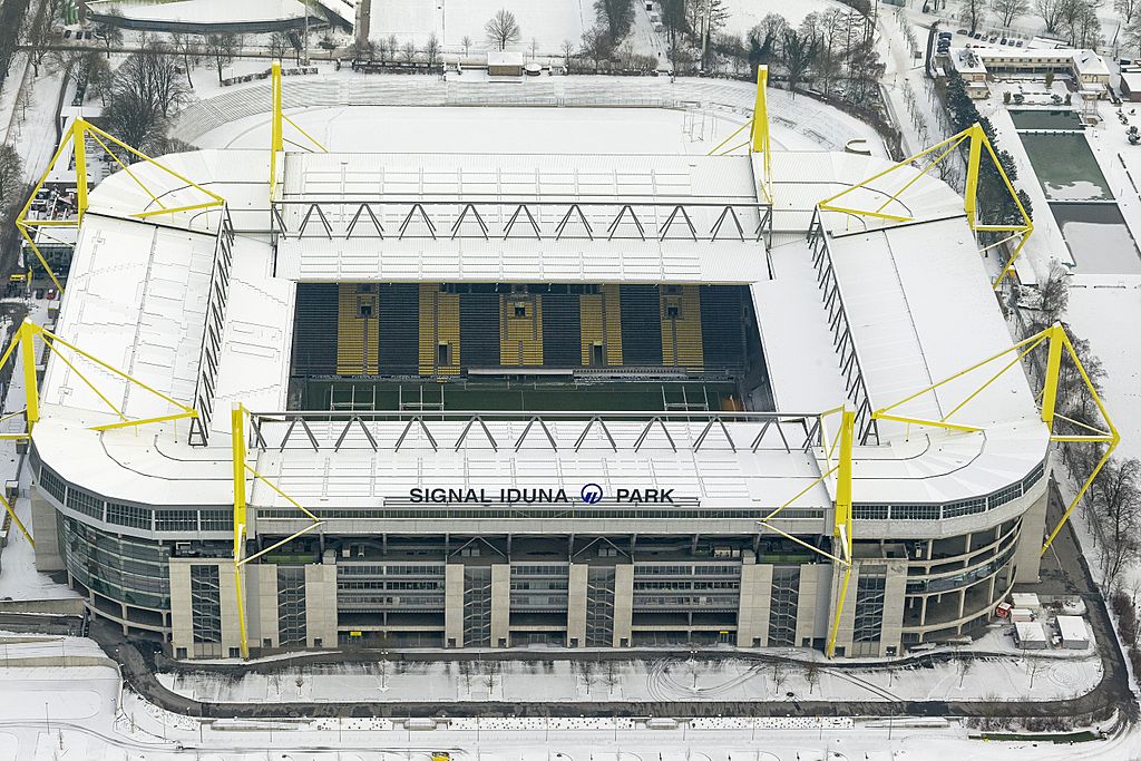 BVB's tweet photo. ❄️❄️❄️ Guten Morgen! ❄️❄️❄️ https://t.co/nGn8J0HpsM