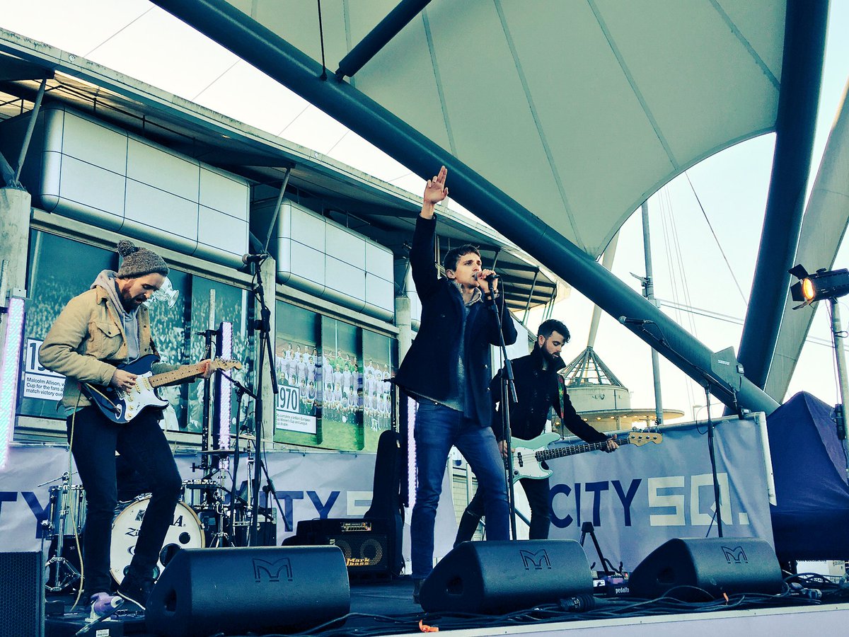 .<a href="/Brothers_Water/">Brothers Water</a> take to the #CitySquareLive stage for the first time today, and they sound great! 🎸 

#MCFC #CityVBurnley