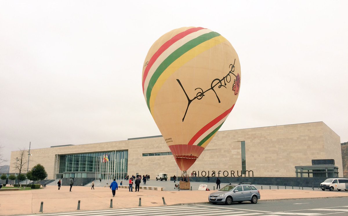 ActualFestival's tweet photo. ¡Por tierra, Ebro y aire! ¡¡Comenzamos!! ¡Arrrrrribaaaa! https://t.co/lScd5diuaz