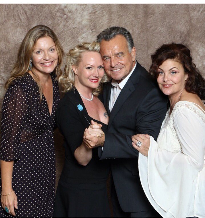 bunionbunyip's tweet image. @sherilynfenn1 @DAVID_LYNCH @mfrost11 @Kyle_MacLachlan It was really nice meeting these guys! So friendly!#twinpeaks