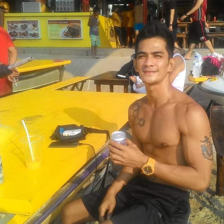 twinky_versa's tweet photo. Kung ganito ba ang tricycle driver mo eh? #DMtoDelete #TweetToDelete https://t.co/3Mypq4GtiO