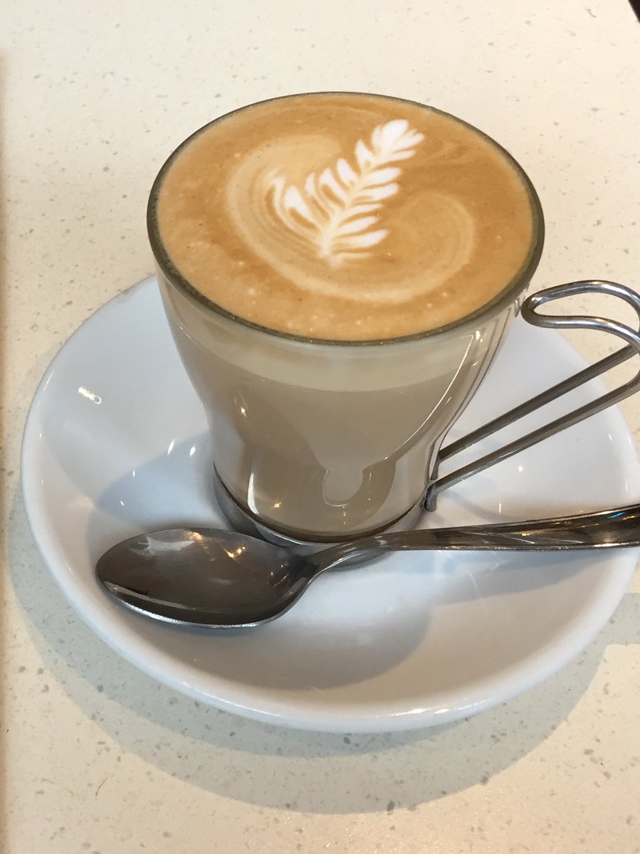 greencafeLDN's tweet photo. The only way to start the first Monday of the year , even if it is a lazy one #h a p p y n e w y e a r #2 0 1 7 https://t.co/O0OKhPRfV9