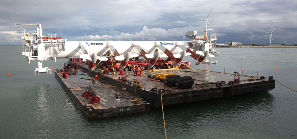 TEToday's tweet image. Highlights of December 2016 #tidalenergy #december2016 #highlights
Read more: bit.ly/2iW5HwI