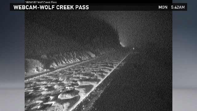Amelia__Earhart's tweet photo. Check out this beautiful wind pattern in the snow on Hwy 160 near @Pagosa_Springs #9news CMV chain laws https://t.co/HHoDKGXh3B