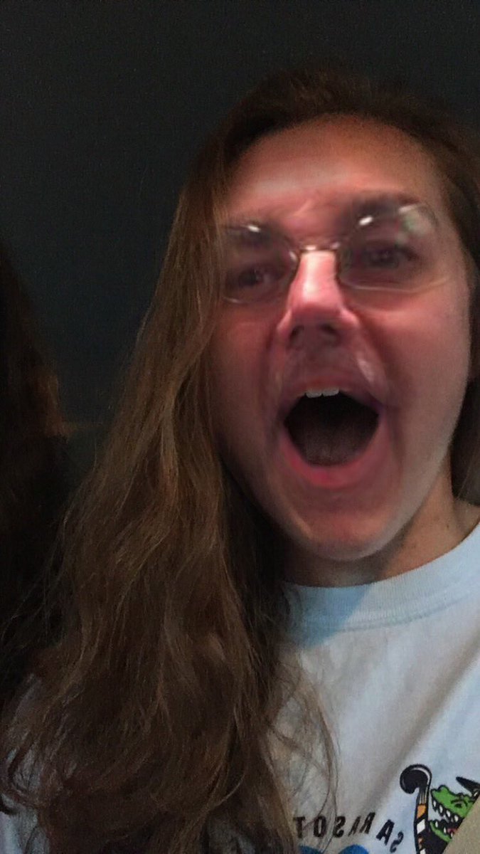 cacarey20's tweet photo. happy birthday @ChelseaCody3 !! thanks for all the laughs, love you❤️ https://t.co/Q0qUpfH1b0