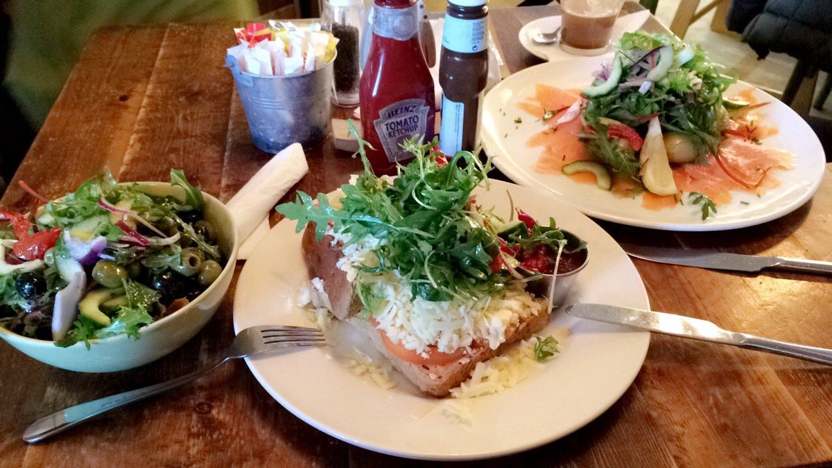 Another fantastic lunch <a href="/thekitchen0104/">thekitchen</a> today! Amazed at the portions and it was absolutely delicious!