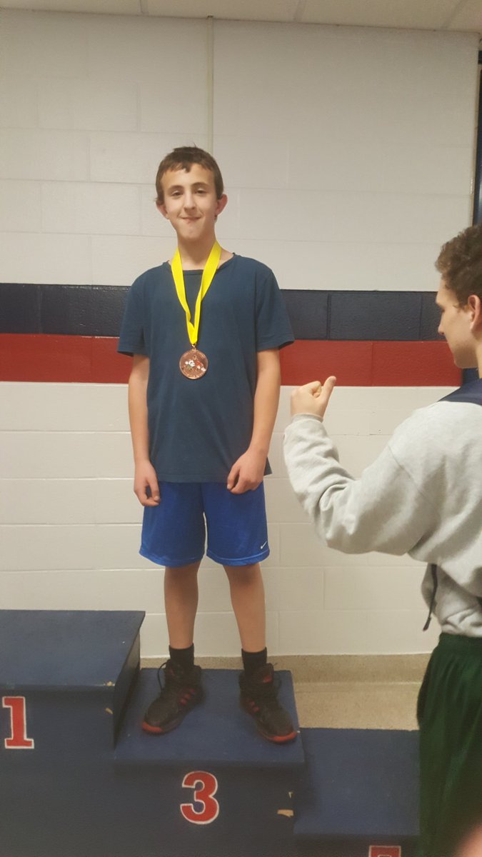 lc11402's tweet photo. 3rd place in wrestling... so proud of u son https://t.co/ErWlVuvkeB