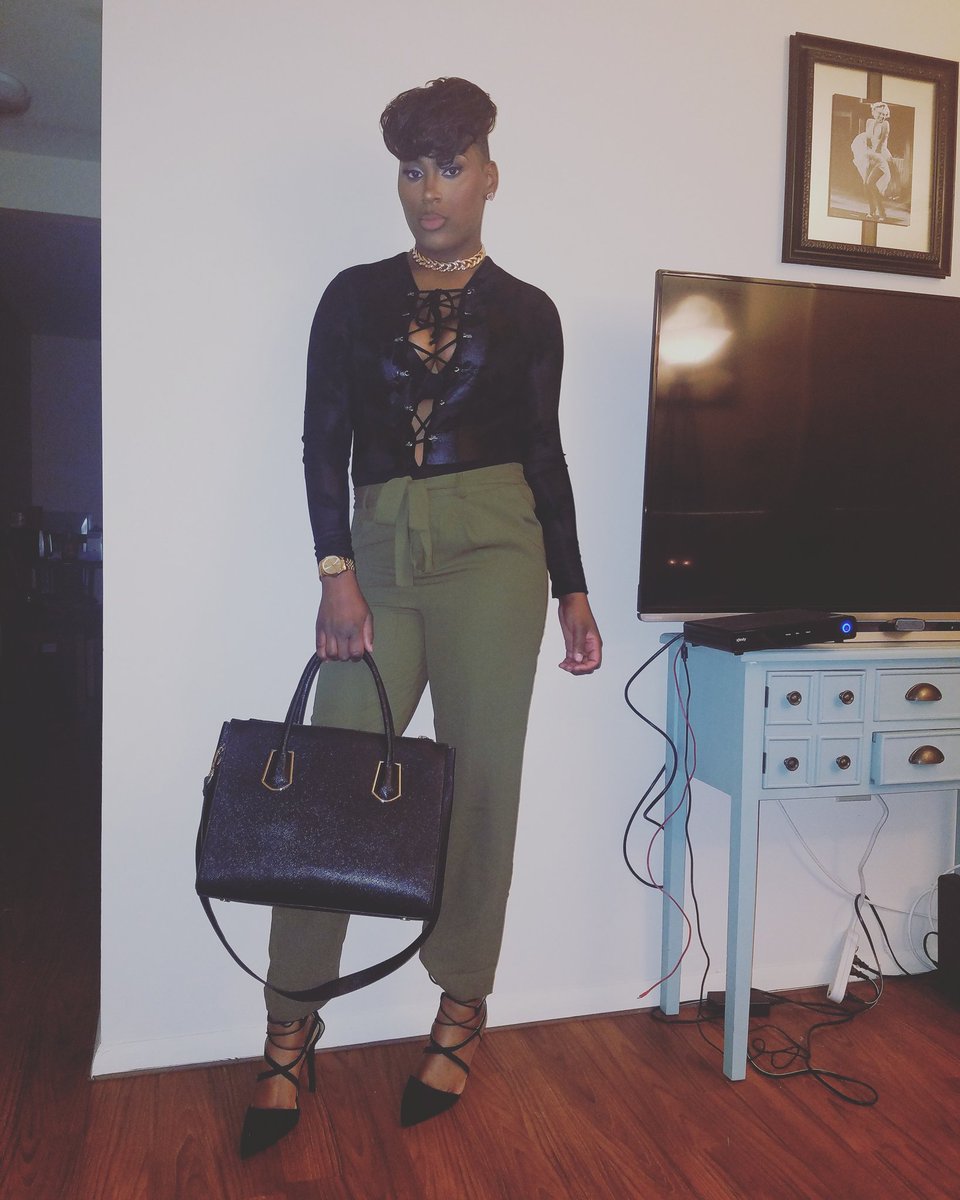 Queen__TINK tweet media