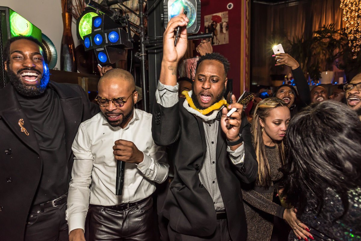 _WalkerOG's tweet image. Ended off a great year with a great night. @TheVarsitySquad #OTWNYE #2016 #OffTheWall #Kviews