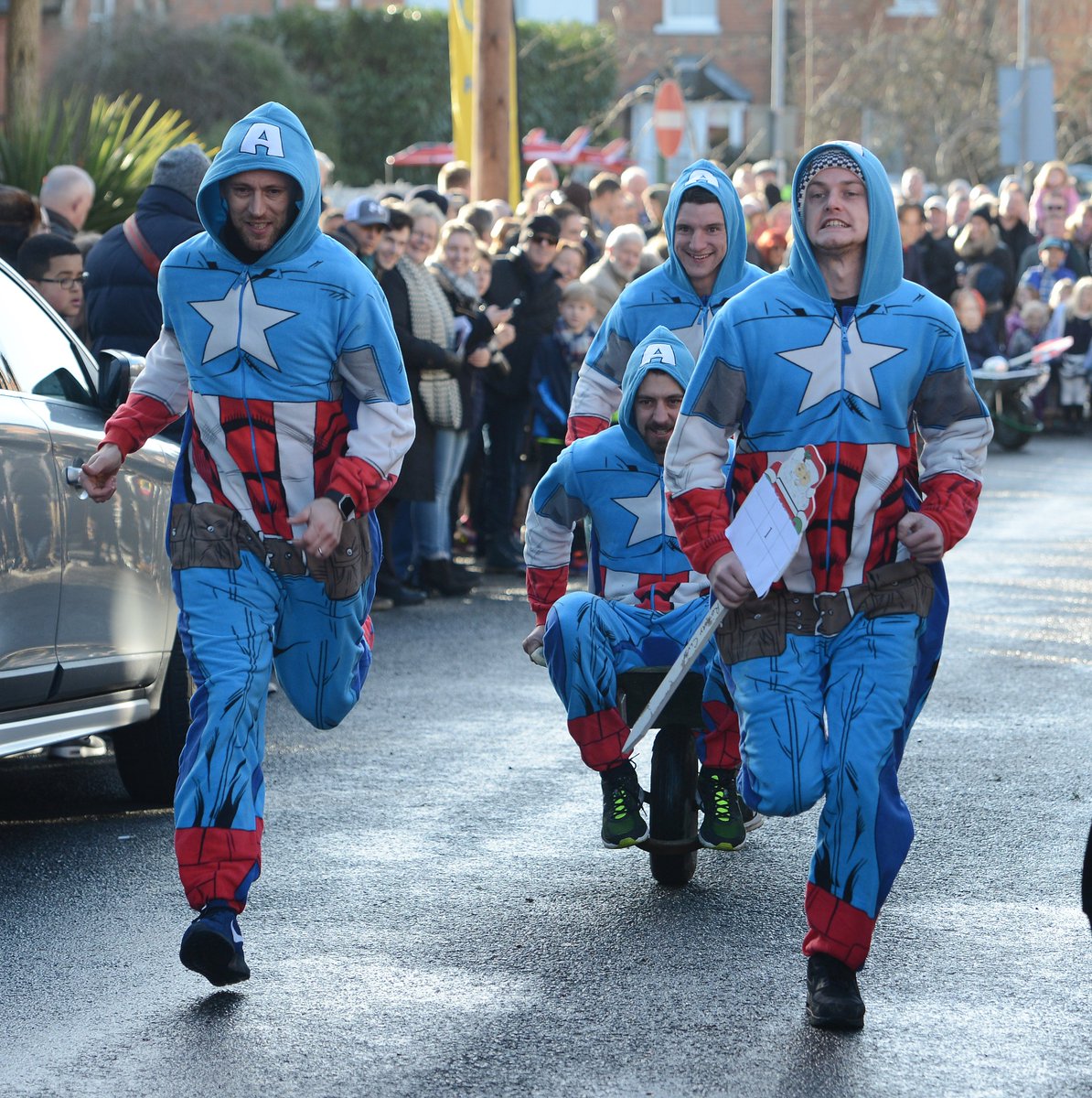 Nick Parford (@nickparford) on Twitter photo Competitors race around Sunninghill at this year's Fancy Dress Wheelbarrow race.<a href="/ExpressSeries/">SloughWindsorExpress</a> Competitors race around Sunninghill at this year's Fancy Dress Wheelbarrow race.<a href="/ExpressSeries/">SloughWindsorExpress</a>