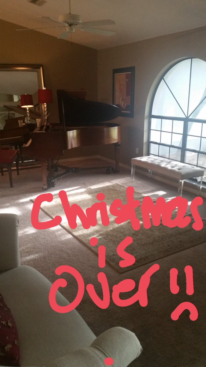 TBVoiceStudio's tweet photo. Full day in the studio to kick off the New Year right. #studiopride #singerteacherlife https://t.co/T59538xo3q