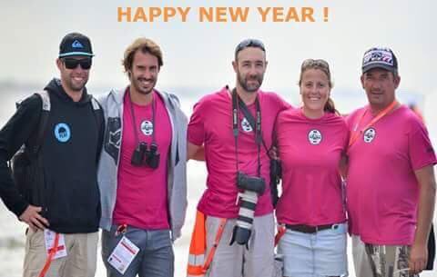 d_ecume's tweet photo. Toute l'équipe de #CDC vous souhaite une très belle année 2️⃣0️⃣1️⃣7️⃣! 🍾🎉
#HappyNewYear https://t.co/hnWo7wtNfJ