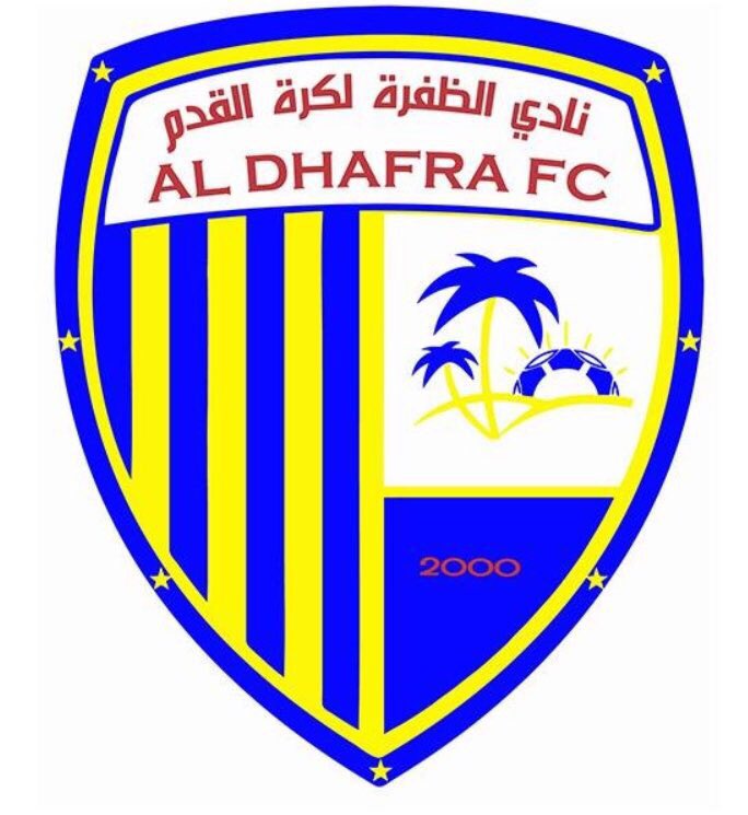 Bin_Gathlan's tweet photo. تم وداع لاعب الفريق السابق #ديوب في حفل مبسط بحضور إدارة النادي والجهاز الفني والإداري واللاعبين.
@DiopPboy99 
 #دوري_الخليج_العربي https://t.co/rOhAAcdSQK