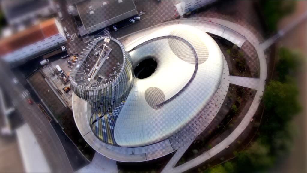 La Cité du Vin dévoile sa programmation culturelle de janvier à juin 2017 <a href="/LaCiteDuVin/">Cité du Vin</a> bit.ly/2iZUJdX