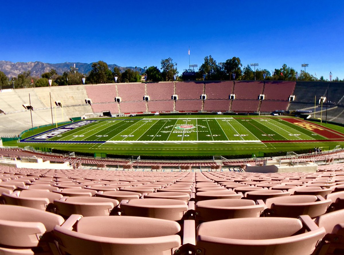 GoPSUsports's tweet photo. It's #RoseBowl GAMEDAY! What to watch for in today's #USCvsPSU matchup: https://t.co/tteEZbUH9t

#WeAre 🌹 (img: @RoseBowlStadium) https://t.co/1sjagcbcOM